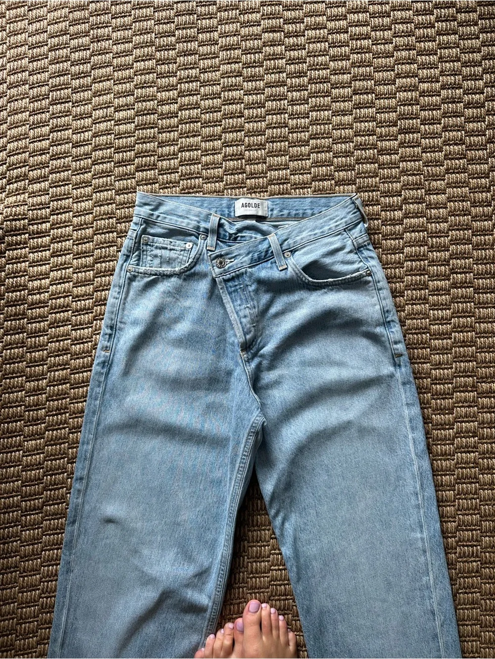AGOLDE Criss Cross Upsized Jean Suburbia Light Wash Size 24 A097-983 Made in USA